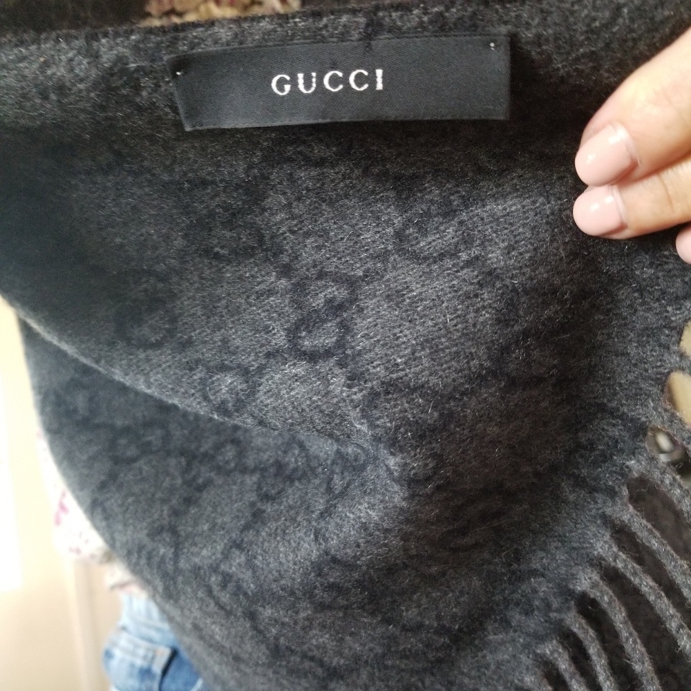 GUCCI SCARF